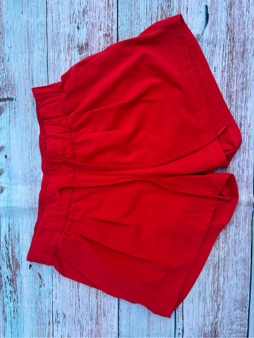 Lululemon Stroll at Sundown Short 3" red shorts Size 2 with drawstring